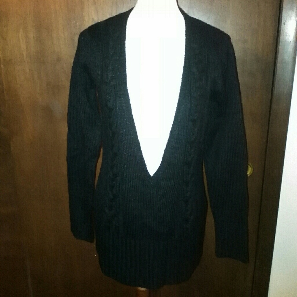 NWOT sexy black deep v neck cable sweater